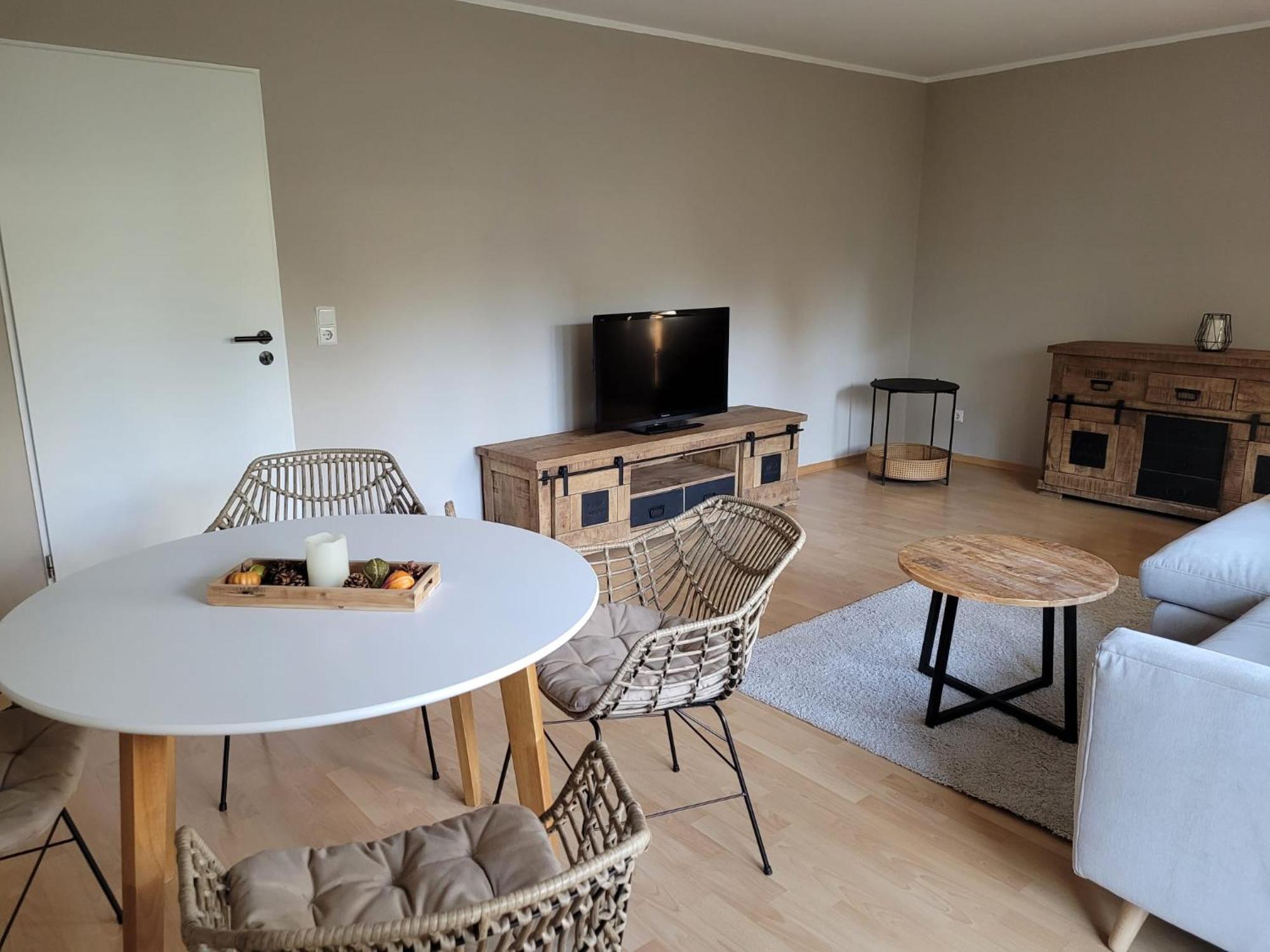 Ferienwohnung Am Stadtpark Эрдинг Экстерьер фото